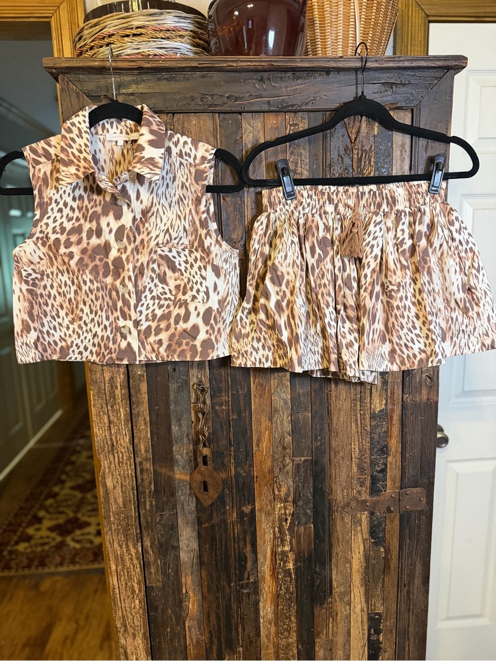 Olivaceous Leopard Print 2 Piece Crop Top Shorts Set Size S NWT 100% Cotton